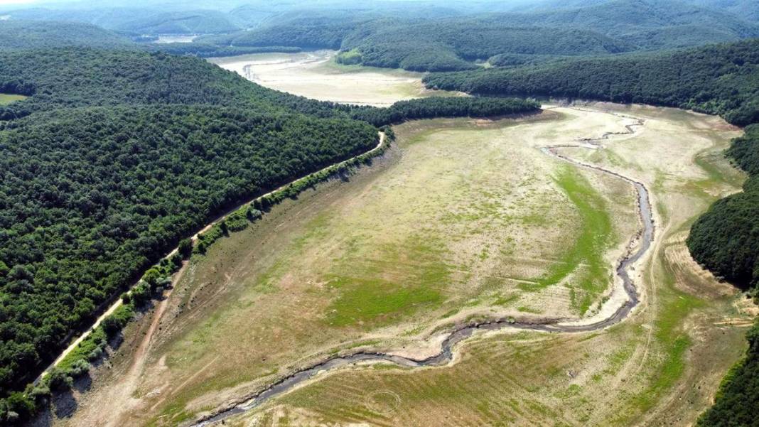 Uyarı tabelası kondu: İstanbul tarihi felaketin eşiğinde! Uzman isim 'Acil' diyerek uyardı, büyük tehlike kapıda 16
